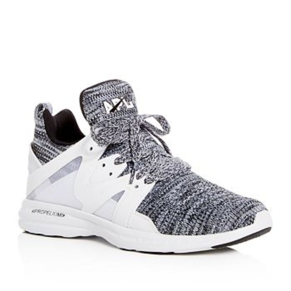 APL ASCEND TRAINING SNEAKERS SIZE 8